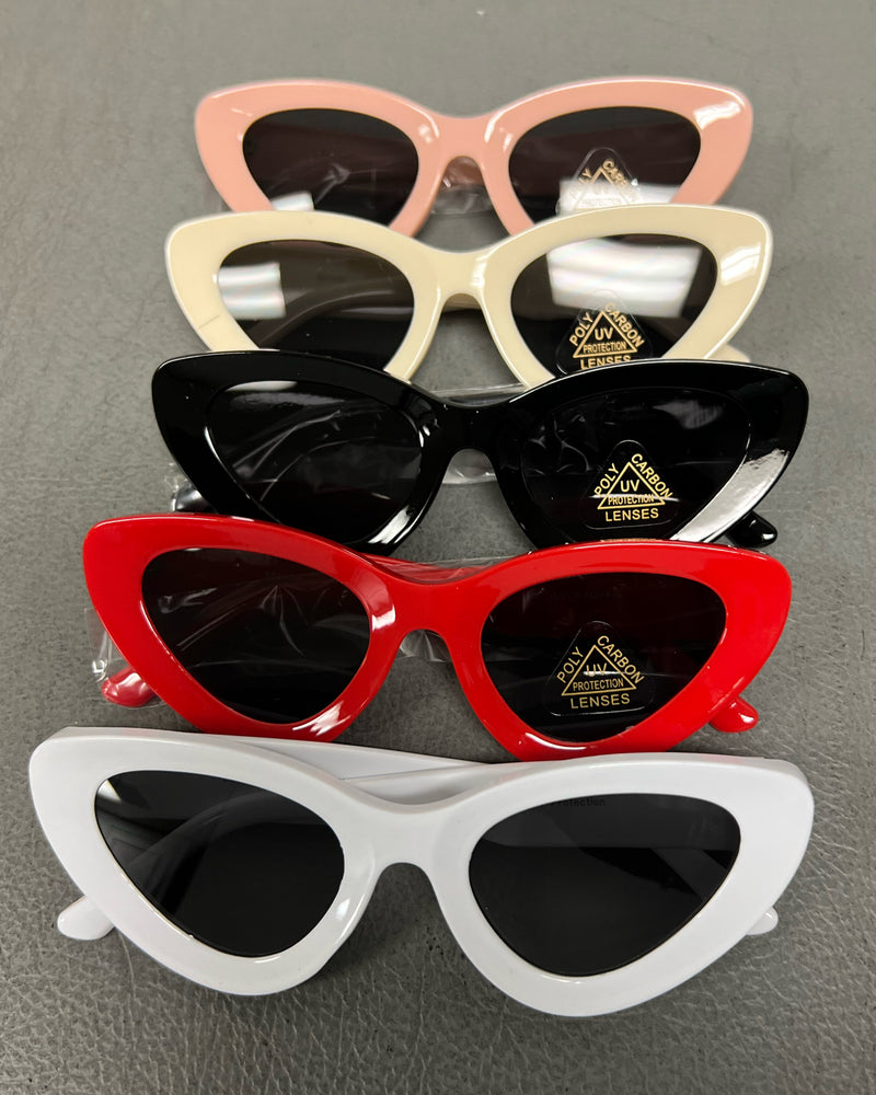 Carolina Retro Cateye Sunglasses