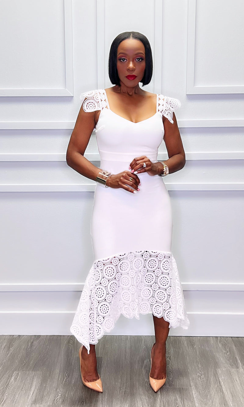 Elaine Eyelet Fishtail White Dress:FINAL SALE